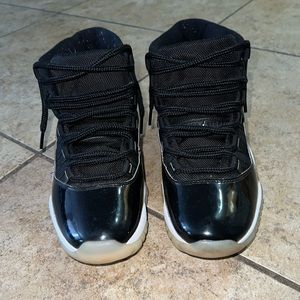 Jordan retro 11s